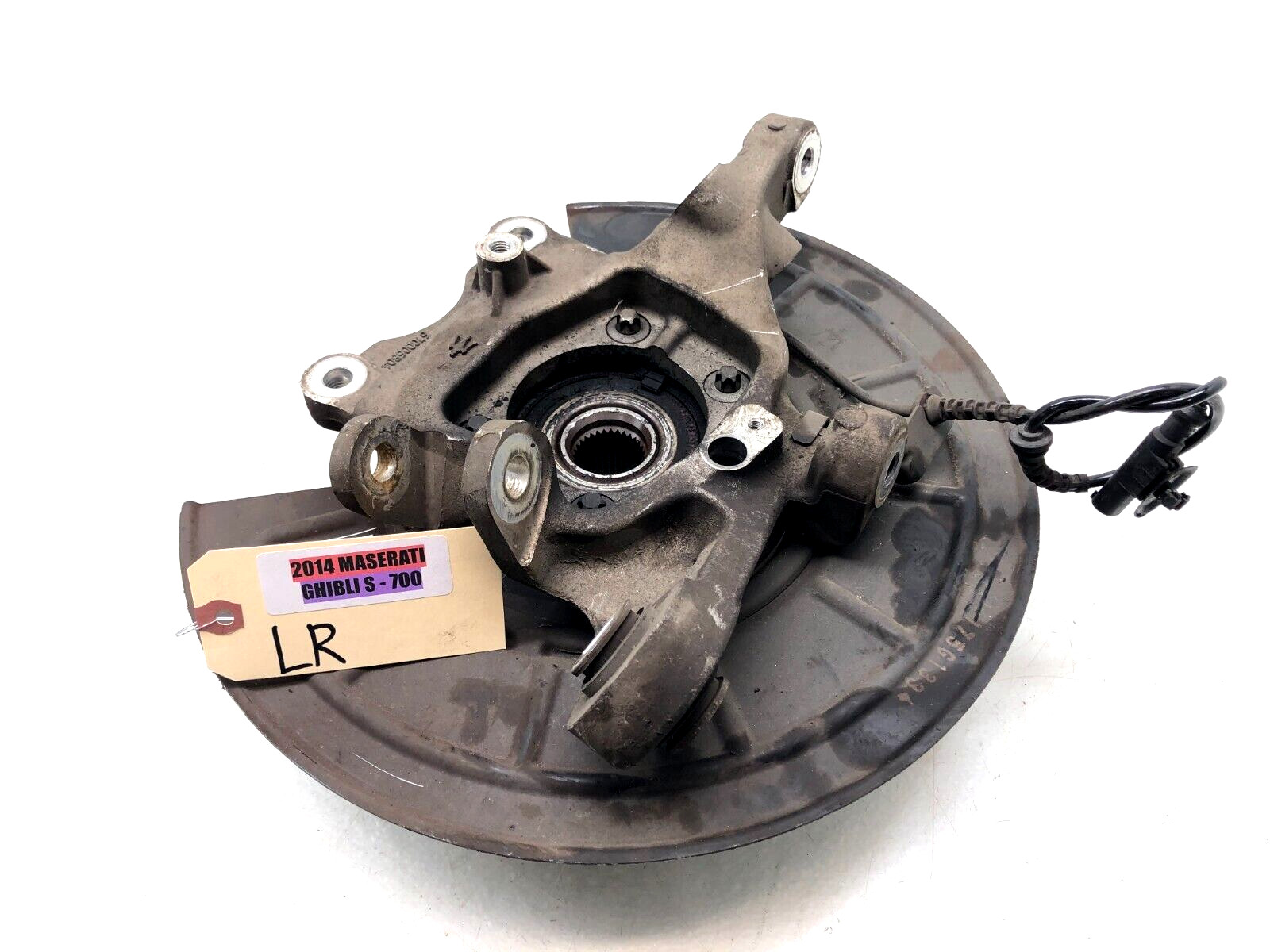 2014-2019 MASERATI GHIBLI S Q4 AWD LEFT DRIVER REAR SPINDLE KNUCKLE HUB OEM.