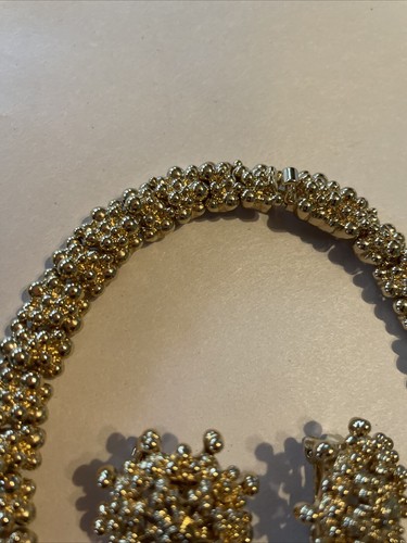 St John Vintage Gold Tone Bubble Texture Necklace Clip On Set - Picture 3 of 7