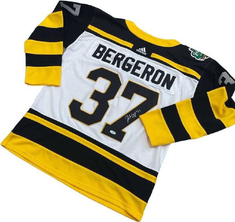 Patrice Bergeron #37 Hand Signed Autographed Jersey JSA COA 