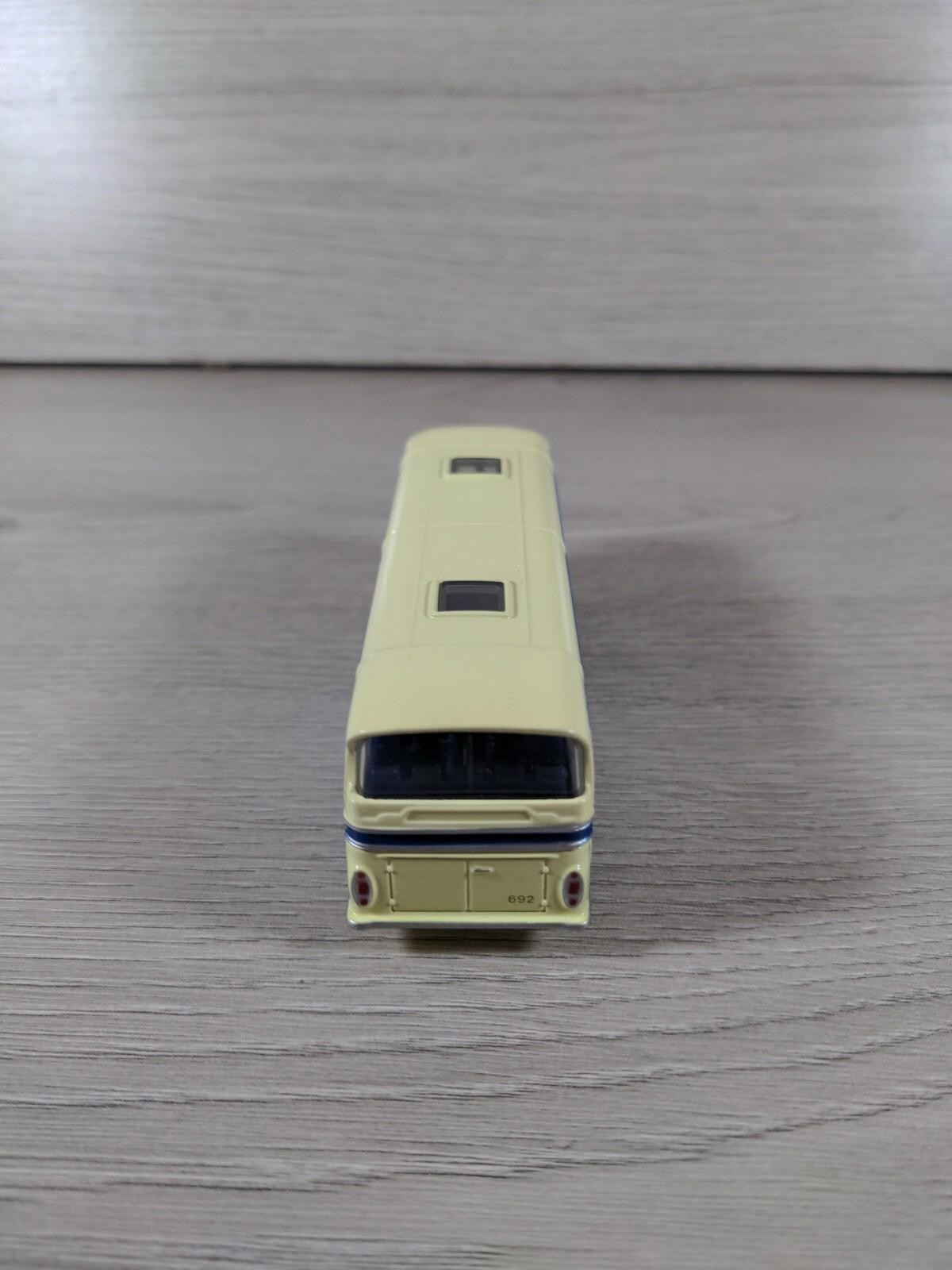 Exclusive First Editions Cavalier Coach East Yorkshire 12102 1:76 thumbnail 8