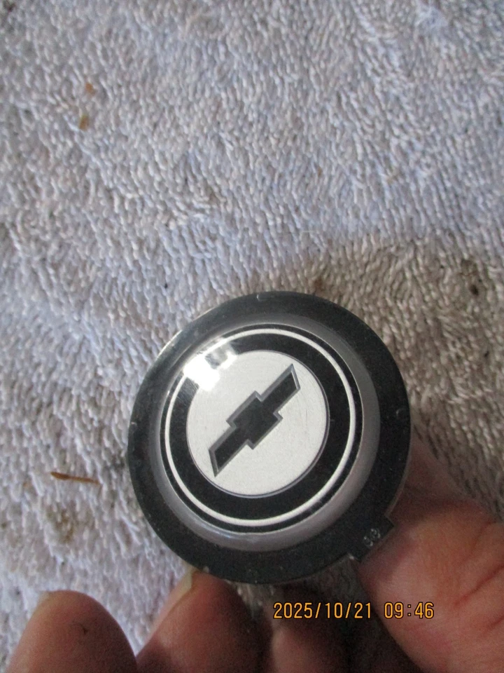 CHEVROLET CAMARO 1972-1981, EMBLEMA VOLANTE PLÁSTICO NOVA-3992304 Foto 3 de 4