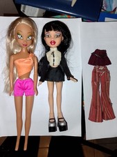 Lotto due bambole Winx flora e Jade Bratz usate vintage 