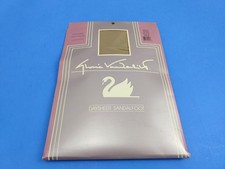 Gloria Vanderbilt Daysheer Pantyhose Size B Beige