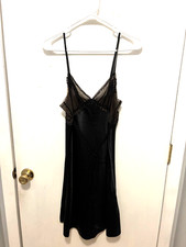 Vera Wang Small Sheer Cup Adjustable Strap Chemise Short Nightgown Babydoll