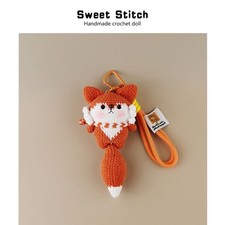 Handmade Crochet Fox Keychain Cute Wiggly Tail Fox Bag Charm with Scarf Gift