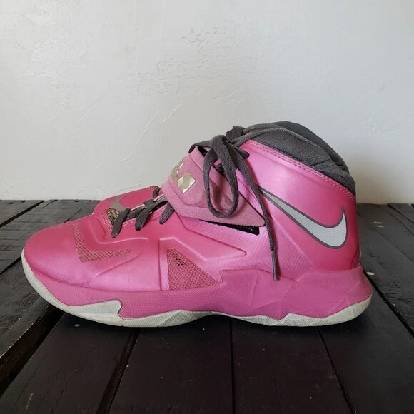 lebron shoes pink