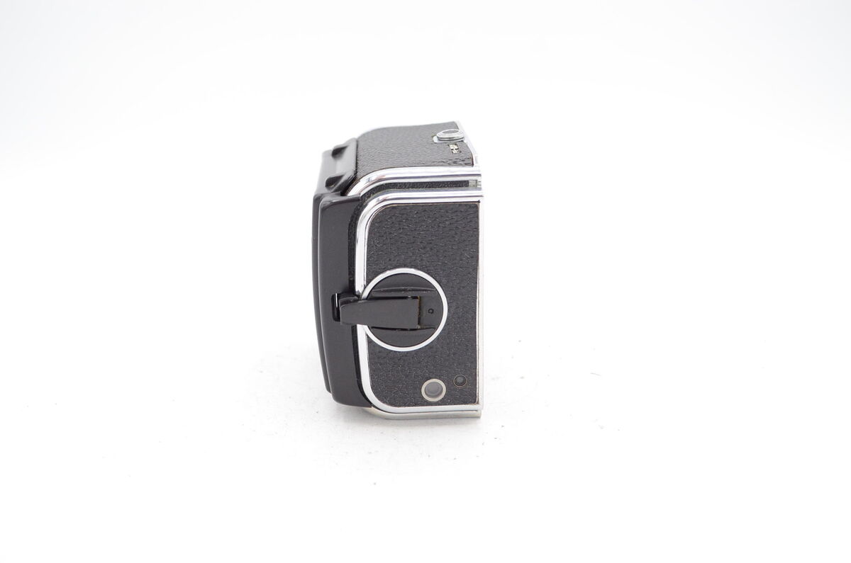Hasselblad A12-6x6 120 Film Back for V System (30212) Chrome Hasselblad A12-6x6 120 Film Back for V System (30212) Chrome