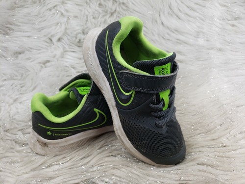 NIKE STAR RUNNER AT1801-004 Gray Green 