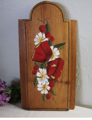 VTG Hand Painted Wooden Floral Wall Hanging Red Flowers