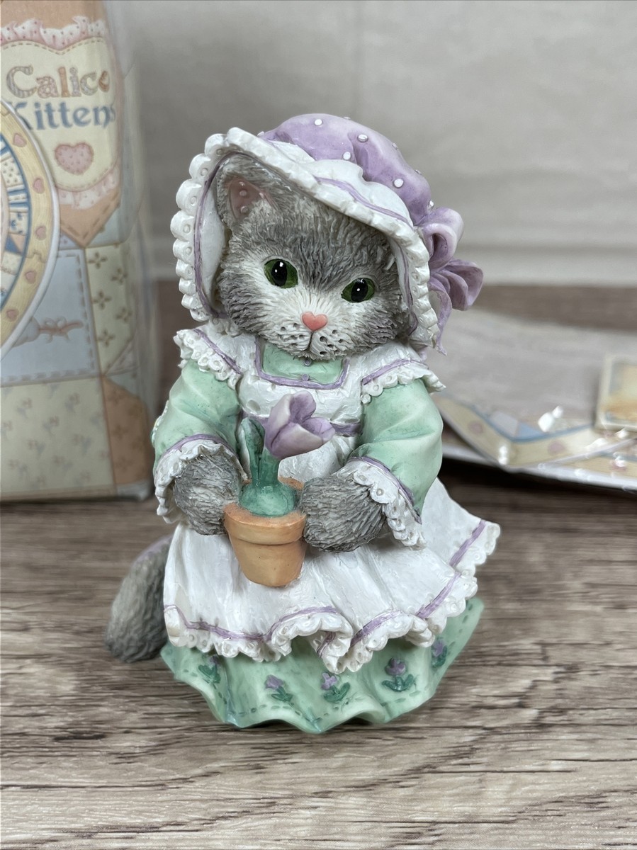 Enesco Calico Kittens Love Blooms Fur-ever #102644 Reg#4C3/671 EUC