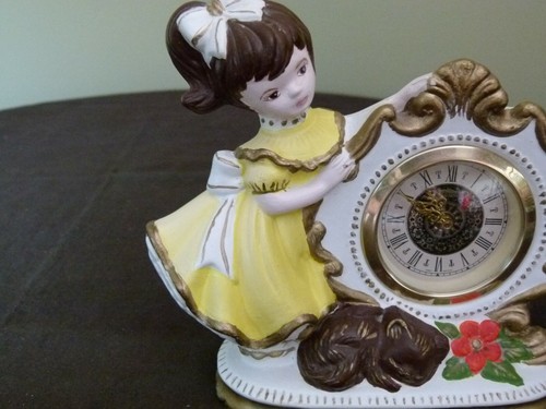 Vintage Working Narco Small Ceramic Mechanical Mantle Clock - Picture 9 of 11