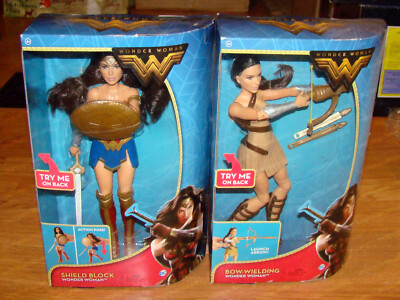 DC Comics by Mattel, WONDER WOMAN Action Launch Arrow, Shield Block - Jointed