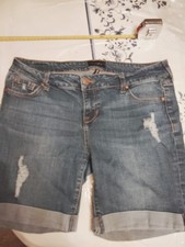 Celebrity Pink Bermuda Denim Shorts Z-144