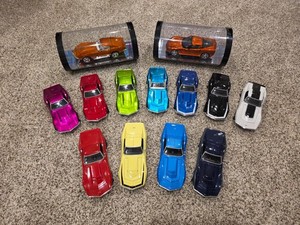 Hot Wheels Elite 1/18 - Chevrolet Corvette Z06 2006 - Jaune - Édition Limitée