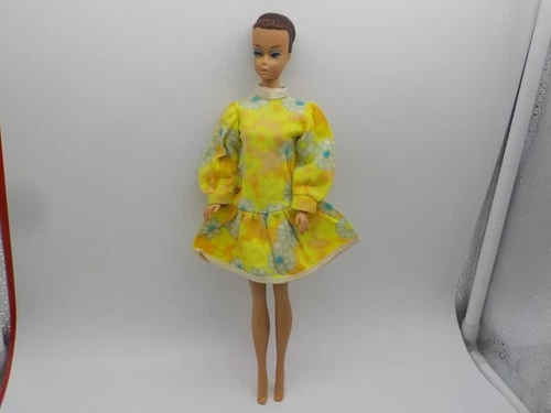 Vintage Barbie Shillman Floral Dress / Maddie Mod Yellow Green Floral Dress 70's