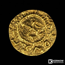 ANGLO SAXON GOLD COLOURED COIN PENNY SUTTON OF HOO HOARD SEE DESCRIPTION