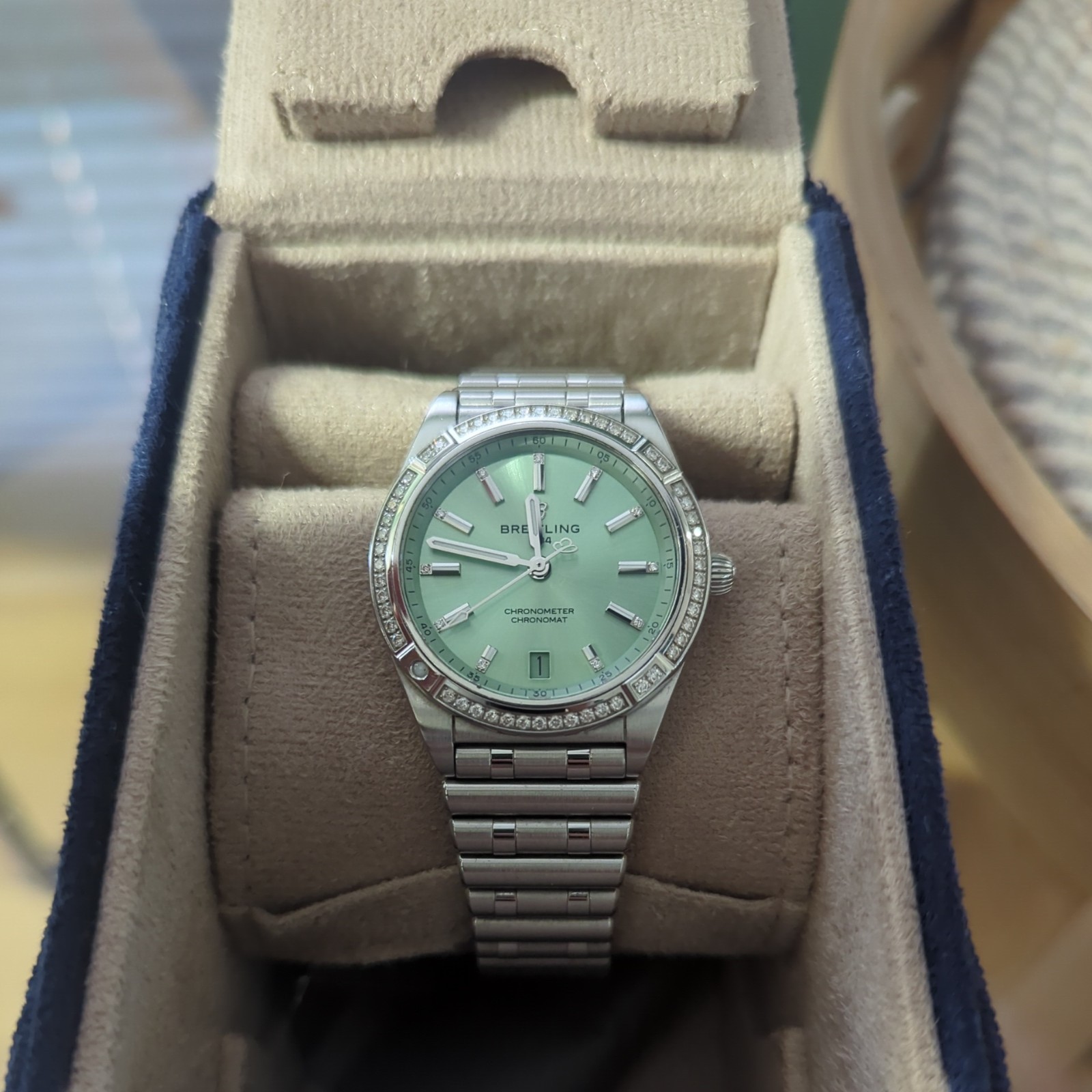 Breitling Chronomat 36mm Automatic With Box & Papers. A10380591L1A1