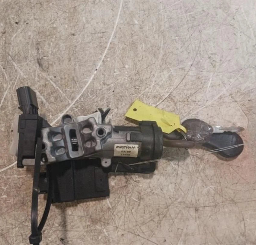 Cilindro de bloqueo de interruptor de encendido Dodge Magnum 2005-2008 con llave con garantía OEM Foto 2 de 4