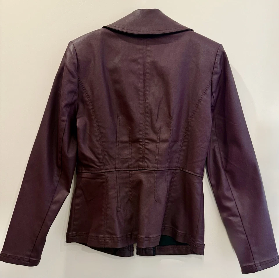 Chaqueta Moto BNWT Casa Blanca Mercado Negro Recubierta Cuero Look Borgoña 4P Foto 2 de 4