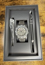 Nodus TrailTrekker Raven Carbon GMT Watch, w/Rubber Strap (Excellent Condition)