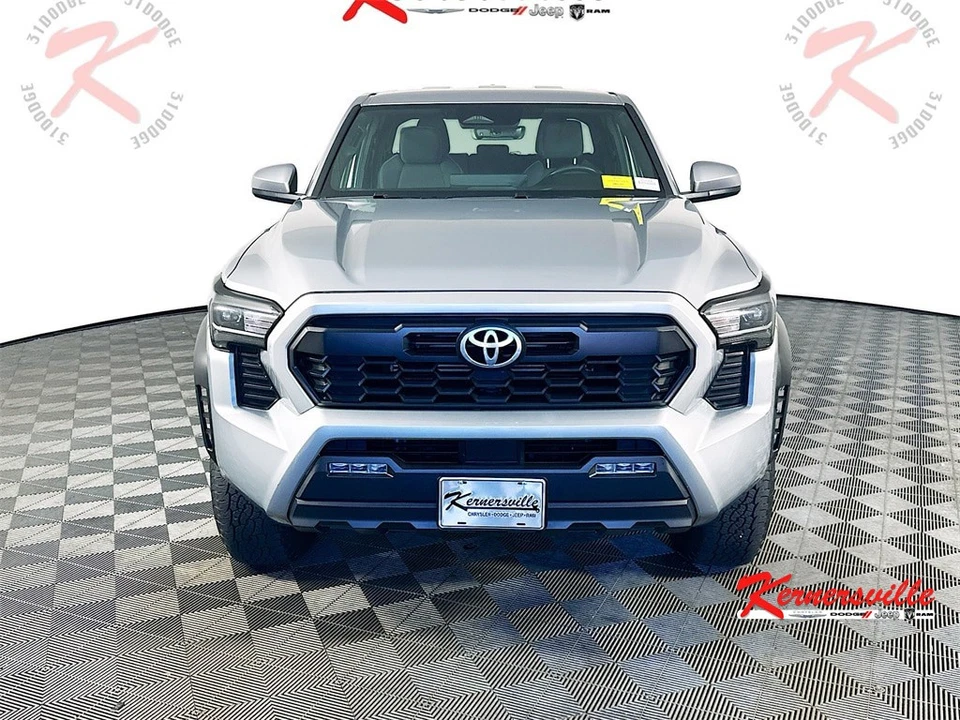 2024 Toyota Tacoma TRD Off-Road 4WD 4dr Pickup Truck Backup Camera Bedliner - Image 2 of 4