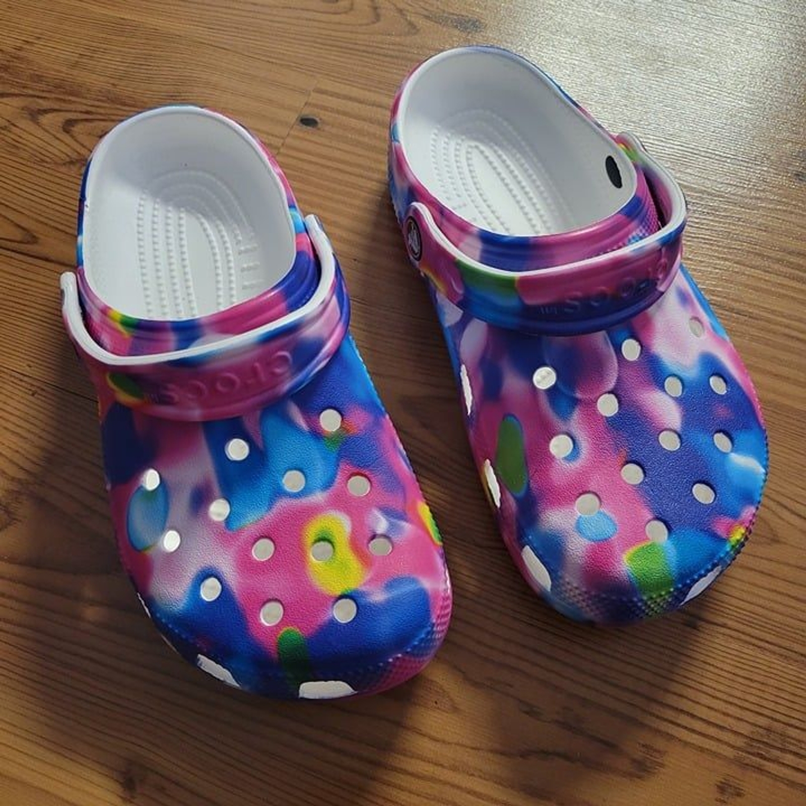 Crocs Classic Tie Dye Clog Women's Size 5