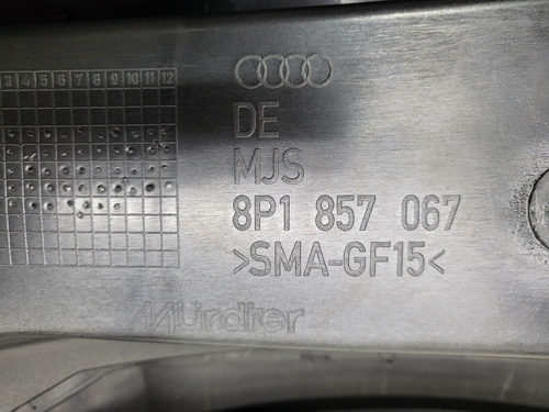 Audi A3 8P Armaturenbrett Cockpit Airbag 8P1857067 8P1857033 (01) - Bild 8 von 9