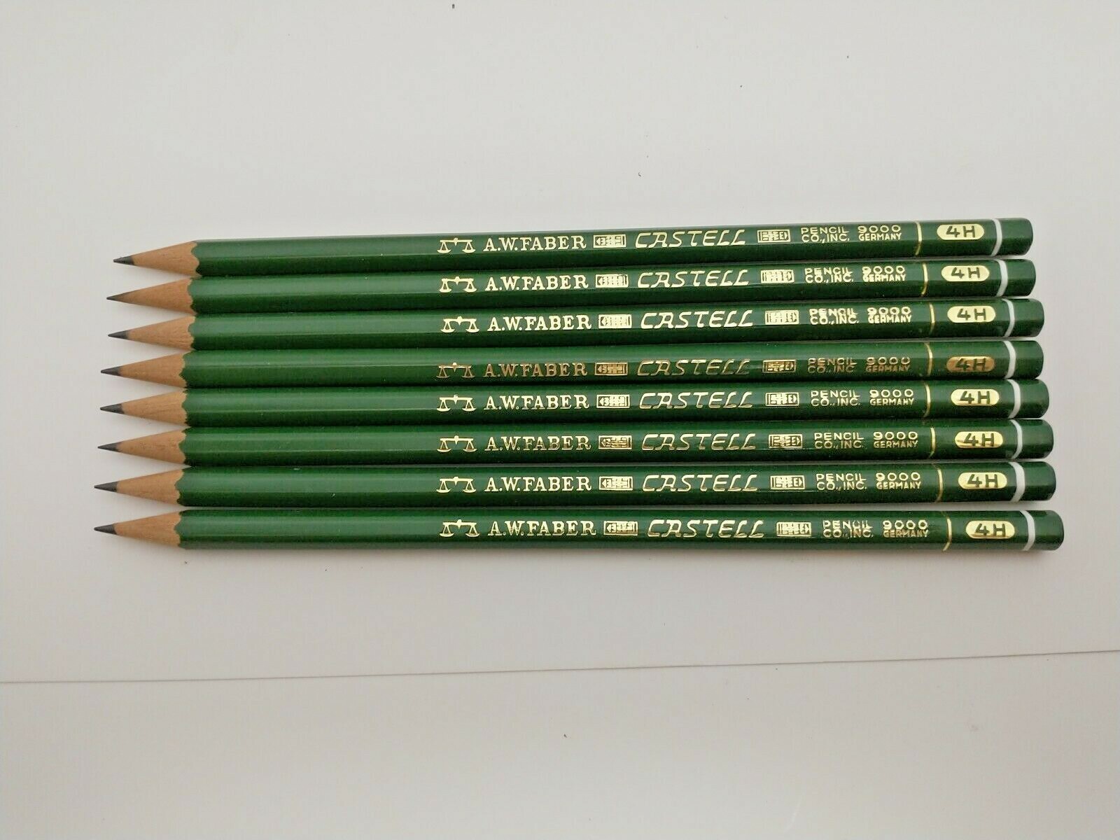 S 12 Sharpened Vintage Pencils