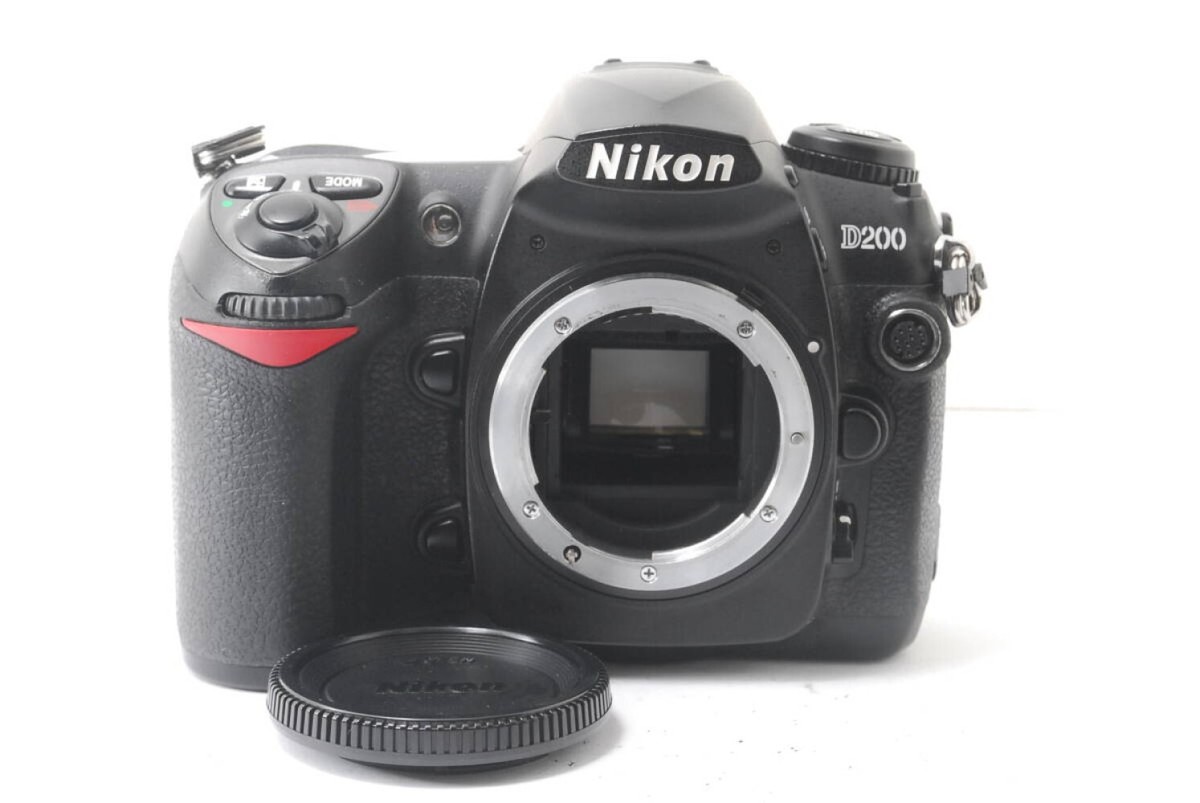 Practical and beautiful Nikon Nikon D200 Body for japan Practical and beautiful Nikon Nikon D200 Body for japan