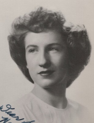 9C Photograph Vintage Studio Portrait Headshot Lovely Woman Pretty Lady 1930-40s