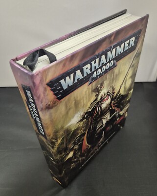 Warhammer 40000 Regelbuch von Games Workshop (gebunden, 2012)