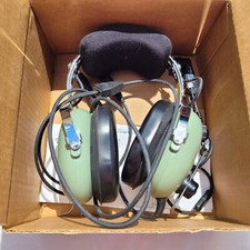 David Clark Aviation H10-30 General Aviation Headset With Dual Plugs And Box