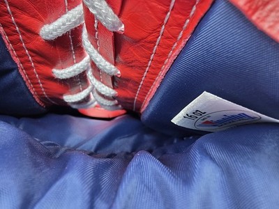 Winning Boxing Gloves 16oz Red MS-600 Lace-up Made in Japan