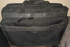 Compaq Padded Nylon Laptop Briefcase Carry Case, Black, Fits 15 in Laptop