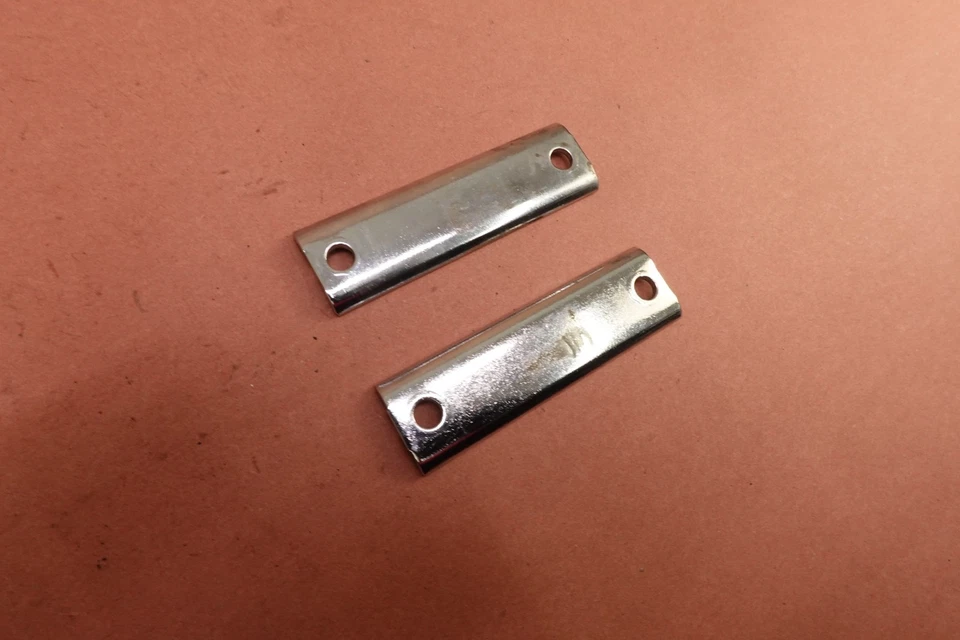 Harley Davidson Road Glide 2000-2006 FLTRI soportes de silenciador de escape Foto 3 de 4