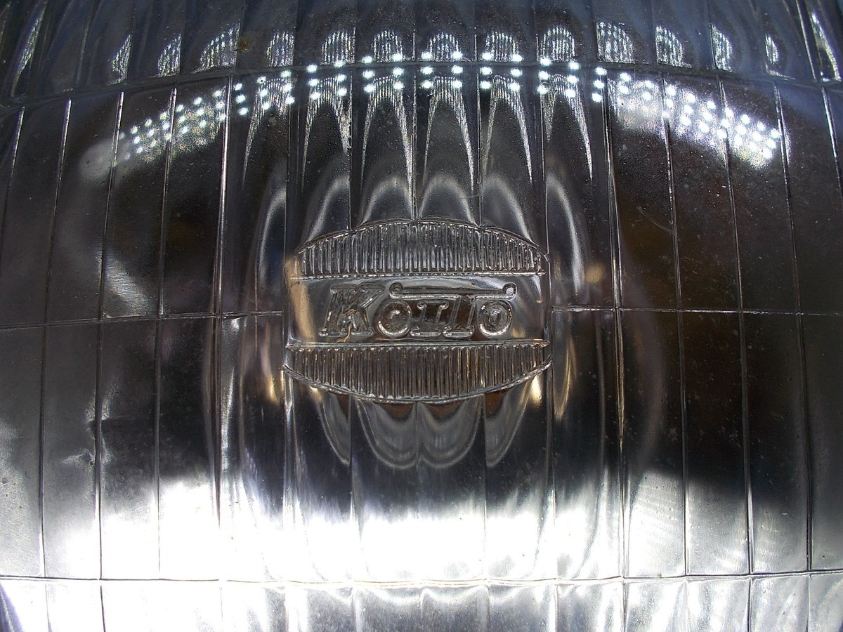 Kawasaki 23007-068. OEM Head Lamp. Koito 6v 35/35w. Fits Kawasaki
