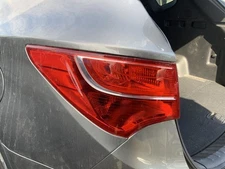 Driver Tail Light SWB Sport Incandescent Bulb OEM 13-16 SANTA FE 1374324