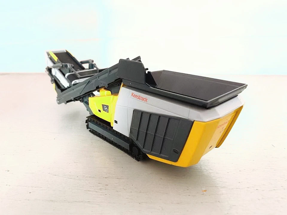 1/50 Scale KEESTRACK Crusher DESTROYER R3 Diecast Model Collection Toy Gift - Image 3 of 4