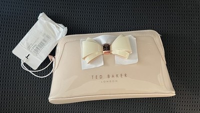 Ted Baker Aimee Bowknot Makeup Bag Light Pink Light Pink Curved Bow Makeup Bag