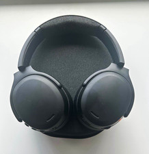 Skullcandy Black Wireless Over-Ear Headband Headphones w/ Carrying Case