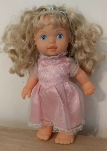 lovee doll & toy company