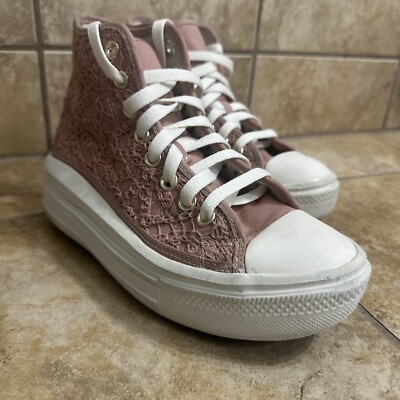 Size 6 - Converse Chuck Taylor All Star Move Platform High Daisy Cord WS-2 