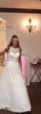 wedding dress size 4 pre owned