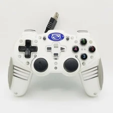 Game Elements Recoil PC Gaming White Retractable USB Wired Controller GGE909