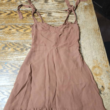 Reformation Christine dress in brown Sz 0P