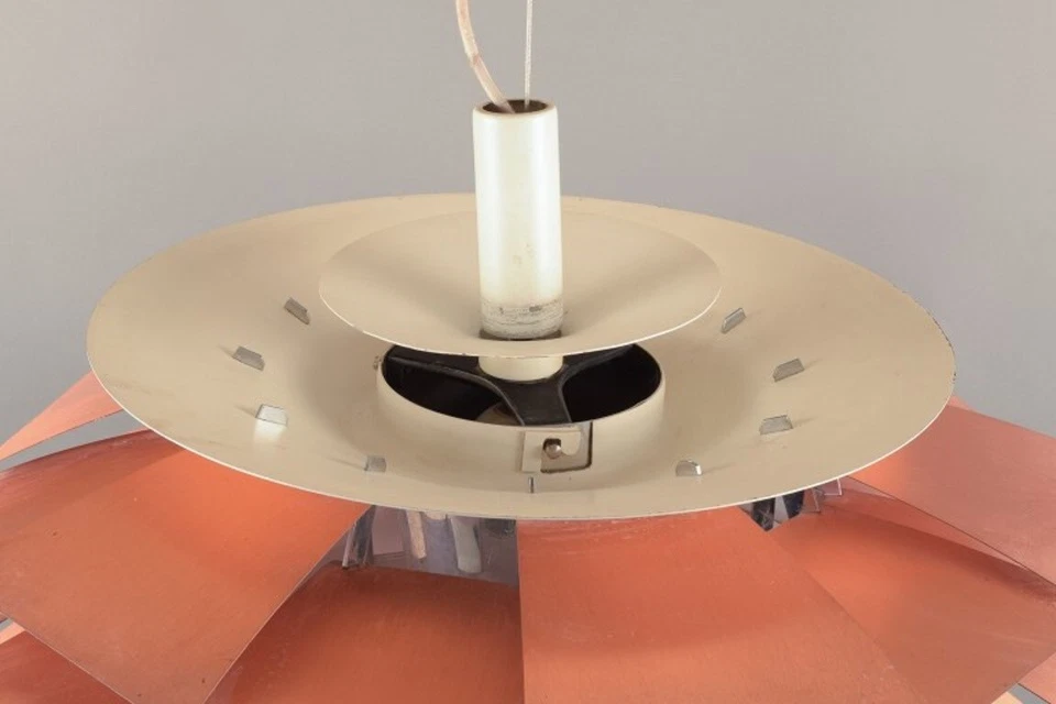 Poul Henningsen para Louis Poulsen. Colgante "Kogle" (Alcachofa PH). Ca 1970 Foto 4 de 4