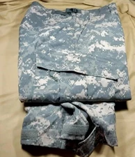 New! PROPPER INTL-Green Camouflage, Mens Military/Tactical Cargo Pants-(M).Short