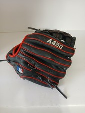 Wilson A450 11" Infield Youth Baseball Glove RHT hand black and red A04LB1911
