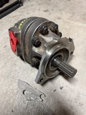 Concentric Rockford Hydraulic Pump 2993115-4912 | F30W-8D21C2-A34A12-S156 DAMAGE