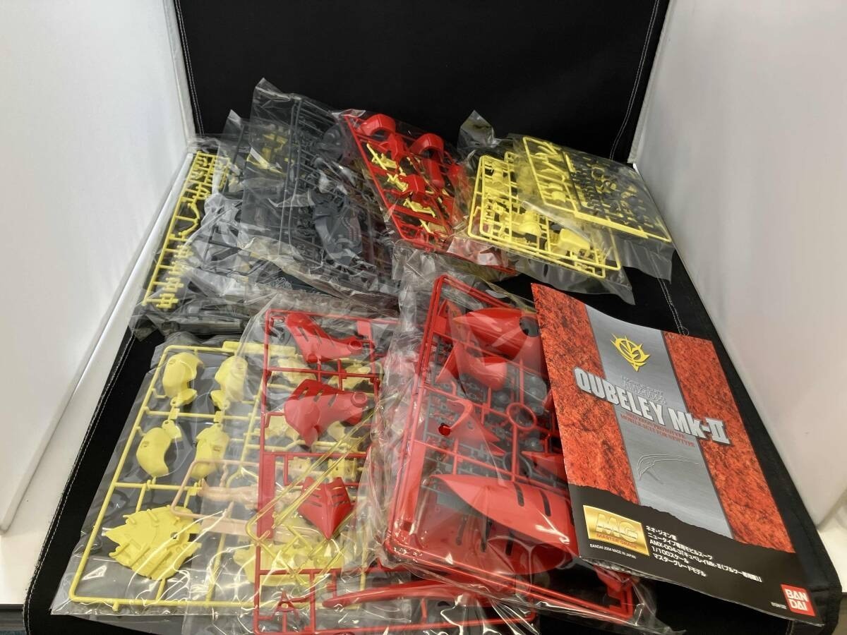Mô hình lắp ráp GUNDAM Bandai MG AMX-004-3 Qubeley Mk-II CHÍNH HÃNG